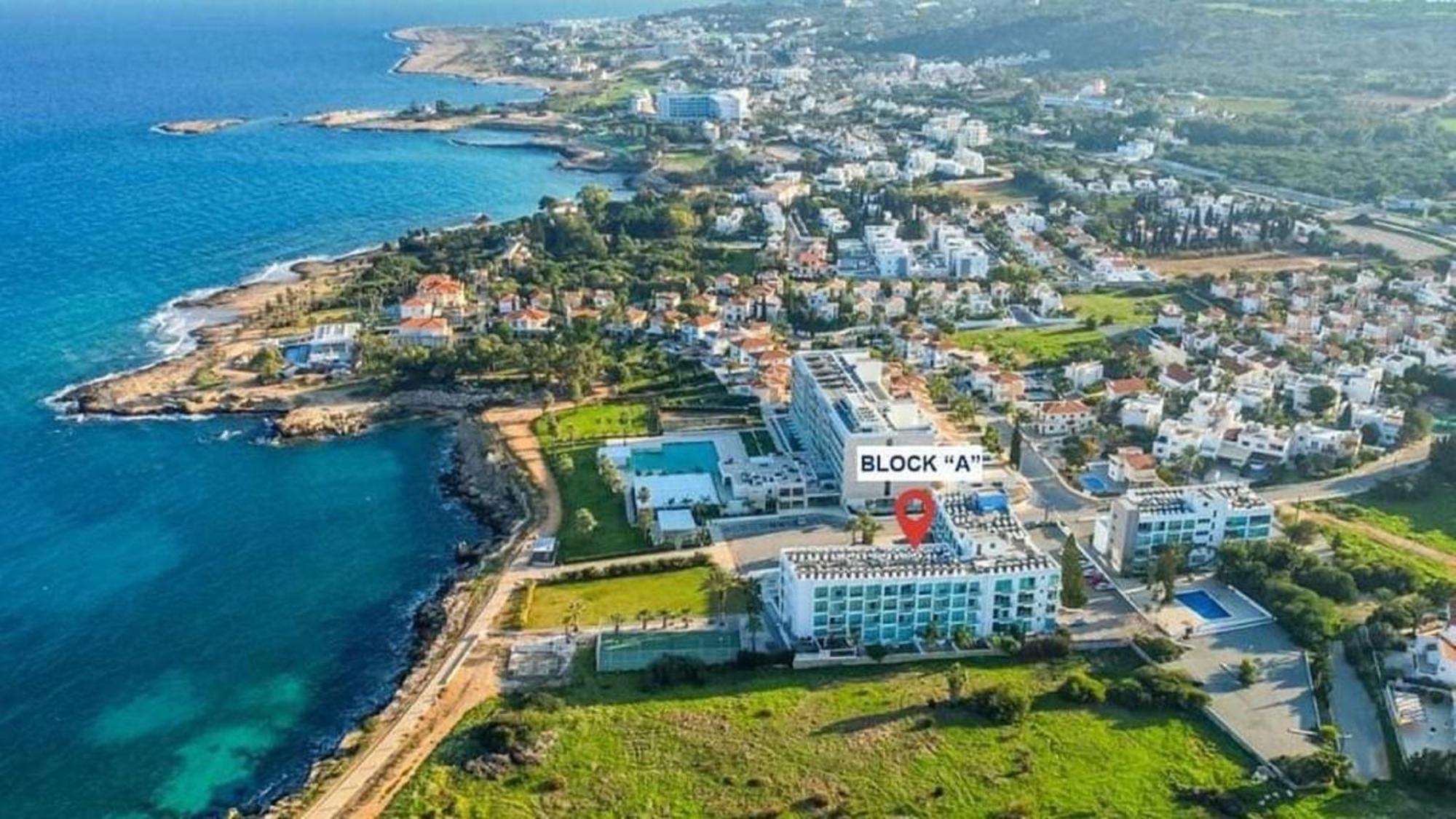 Calypso - Coralli Beachfront Apartment Protaras Exterior foto